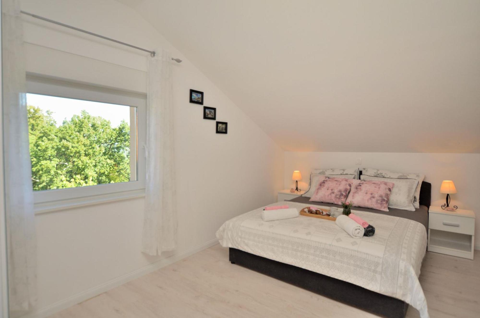 Apartments Viktoria Lovran Buitenkant foto